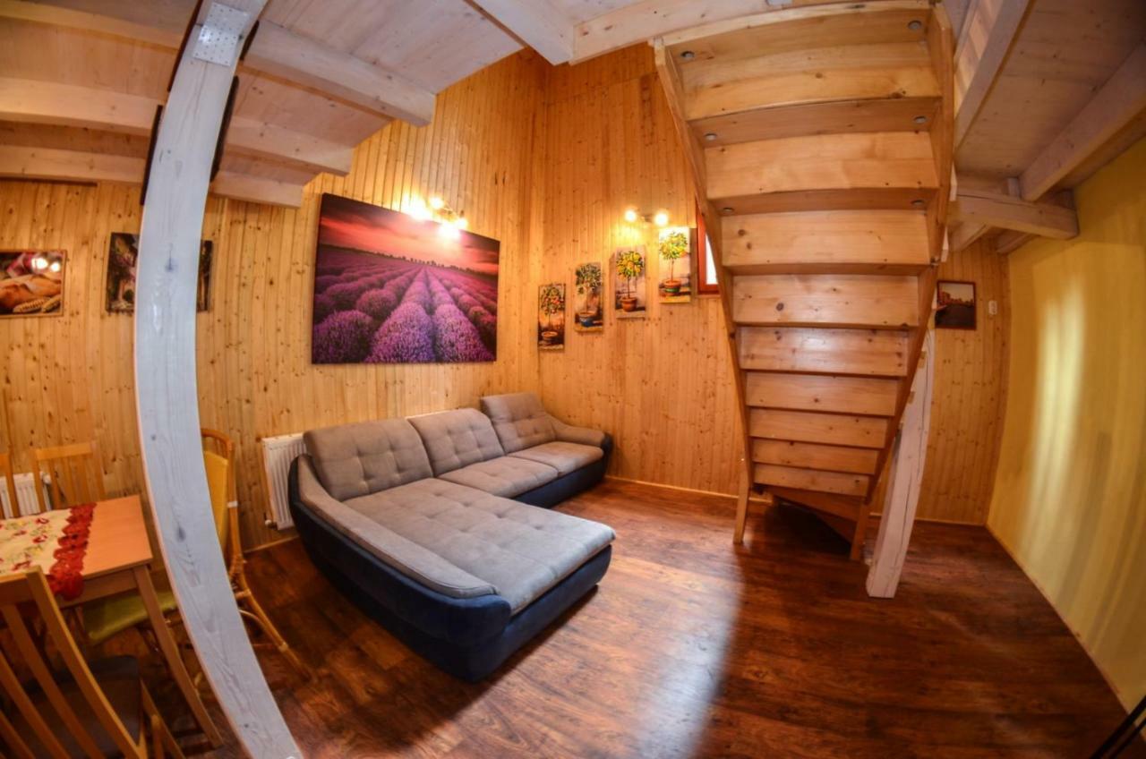 Malom Apartman Derekegyhaz Kültér fotó